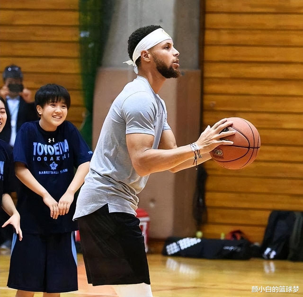 八村塁享受库里待遇被日媒围堵 克莱：他是肩负日本篮球未来的选手