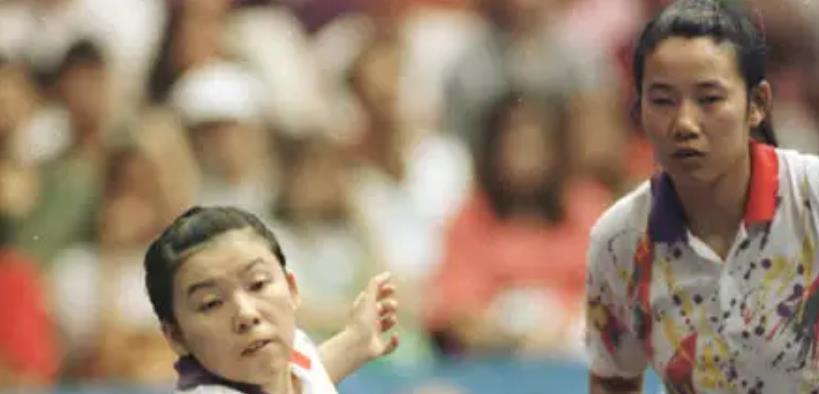 54岁乒乓奥运冠军乔红现状！她事业顺利50岁才结婚，已老到认不出(2)