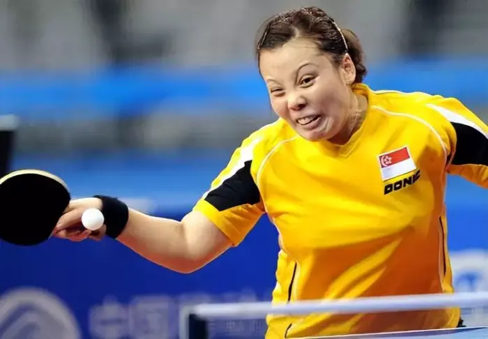 她曾在日本打球四年，却拒绝入籍日本，后在世乒赛击败刘诗雯夺冠(2)