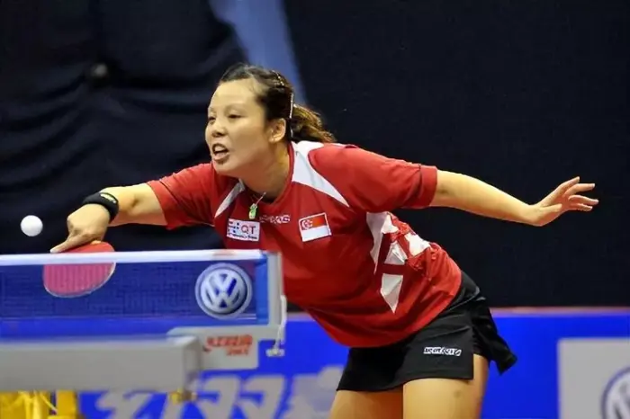 她曾在日本打球四年，却拒绝入籍日本，后在世乒赛击败刘诗雯夺冠(4)