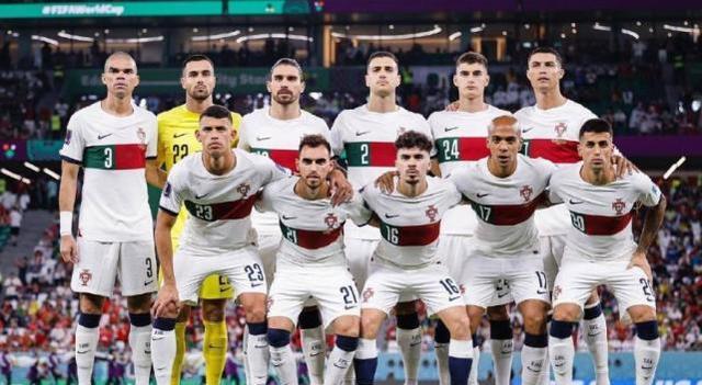 世界杯第13日综述：韩国力压乌拉圭晋级，瑞士搭上淘汰赛末班车