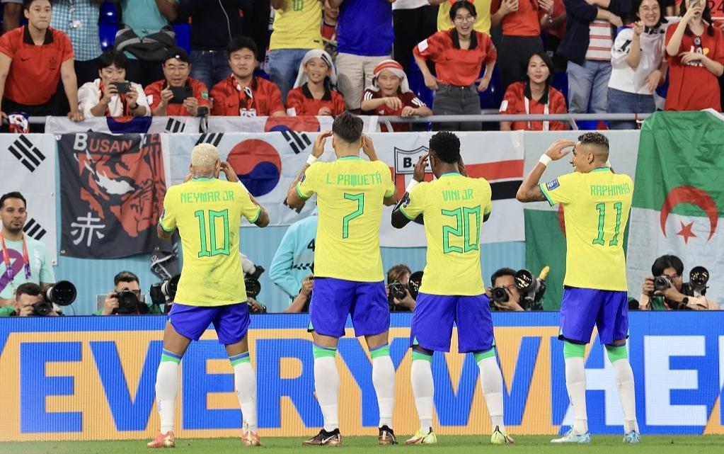巴西名宿：韩国人太客气 要对乌拉圭扭 3张红牌起(1)