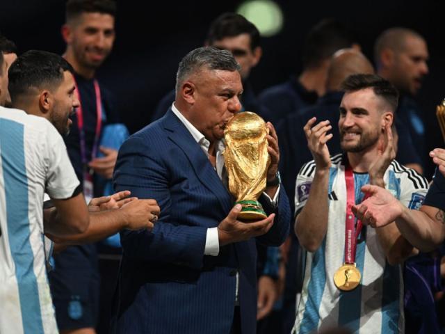 [观察]阿根廷夺冠背后：足协主席塔皮亚拨乱反正
