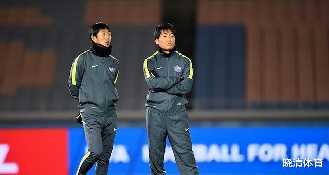 日本国家队教练团大变身！名波浩的“入阁”，揭开了森保一时代的序幕第2章！