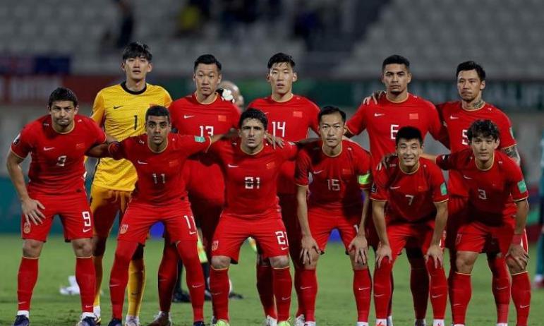 中国足球那么差劲，为何工资确实排在亚洲前列？(2)