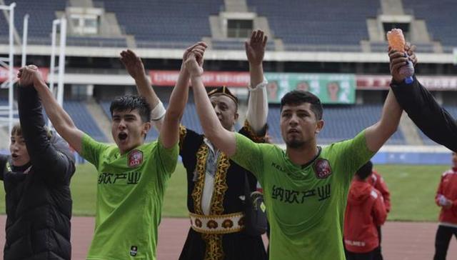 河南嵩山龙门精益求精，放弃众多河北队球员，却看上新疆球员！
