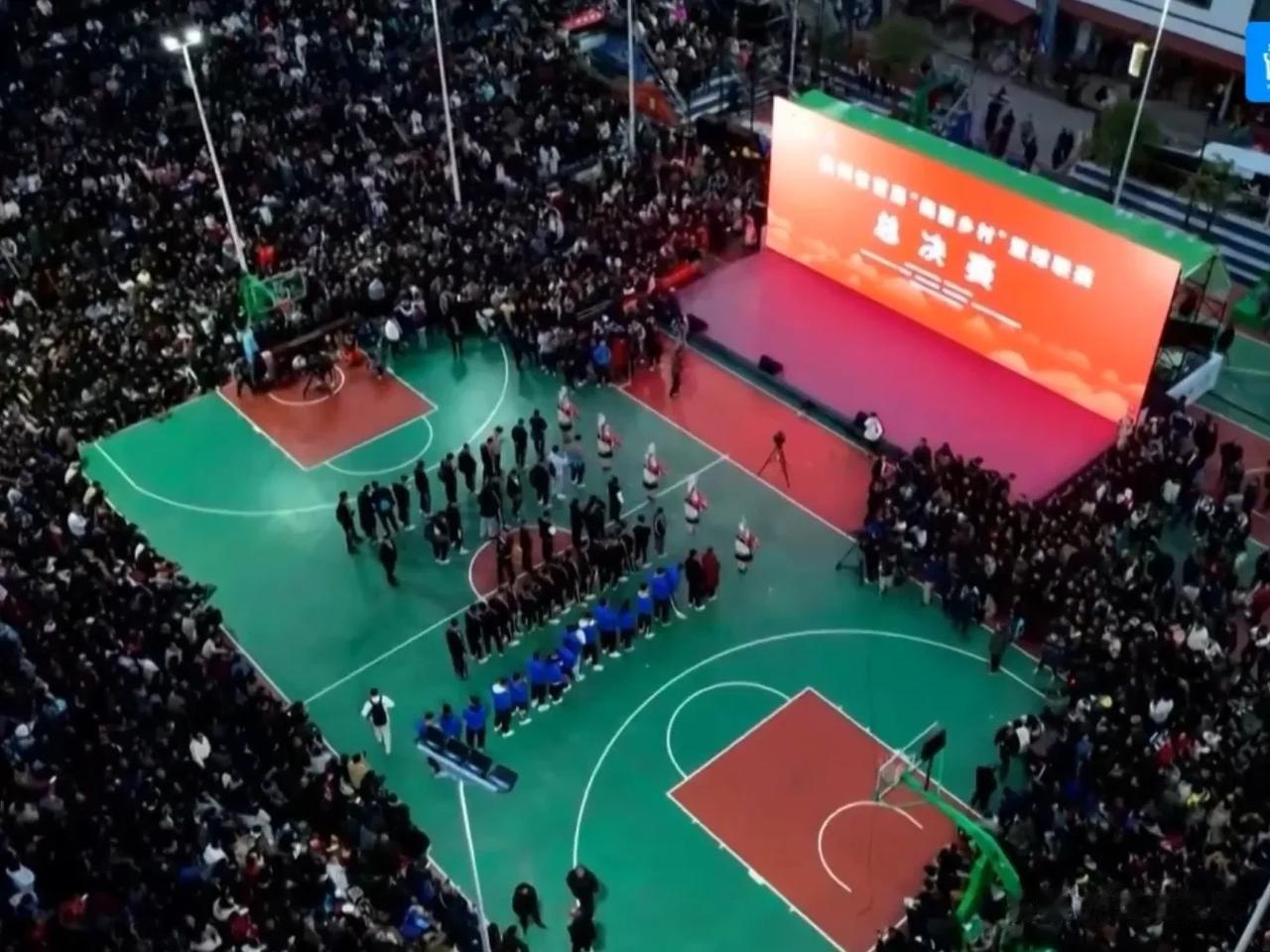 吸引球迷的“村BA”赛事，不仅仅是贵州的“村BA”，更是全国篮球爱好者的篮球盛宴(2)