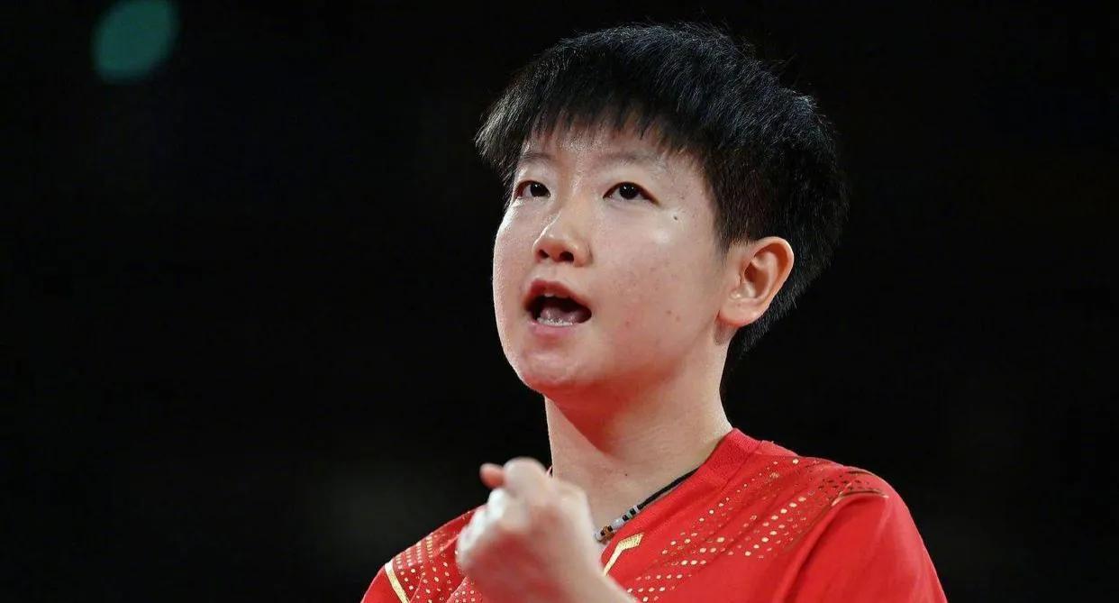 有网友分析指出：
中国女乒历史上，有资格说：“我的时代来了”的球员，仅有5位。
(3)