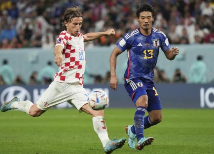 日本队4次倒在世界杯16强为什么这么遗憾？看看他们对手的共同点(8)