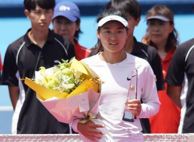 抗日英雄！女网新星连续击败9位日本选手夺冠，日本人被教训了(4)