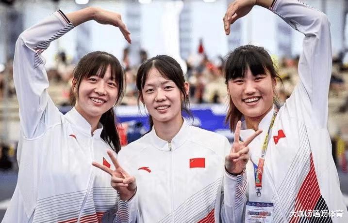 2-0！中国姑娘爆发夺冠，连斩3位世界冠军摘金，惊艳欧洲扬眉吐气