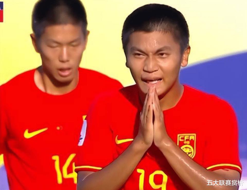 0-3出局！中国队亚洲杯成绩：3战0胜+排名垫底，杨晨帅位不保(4)