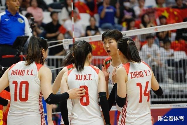 女排亚锦赛：队长正式出炉，中国女排冲击亚锦赛金牌，稳稳拿下(1)