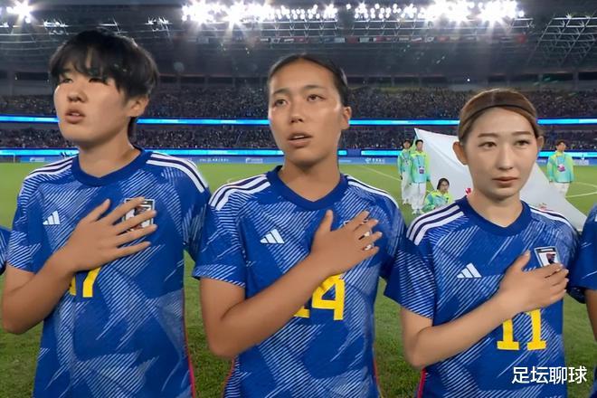 1-4！朝鲜队惨败，球员哭红鼻子，日本女足太强了：派3队也能夺冠(3)