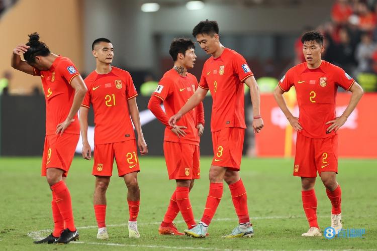 媒体人：中国足球在原地踏步甚至退步，然后非要求所有人理解？(1)