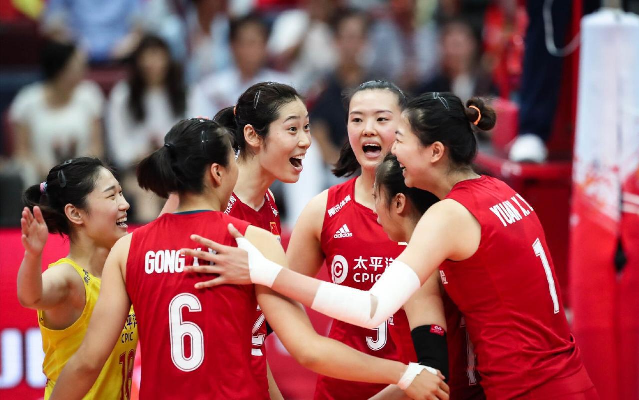 中国女排奥运年第一弹，世界最佳朱婷被蔡斌除名
