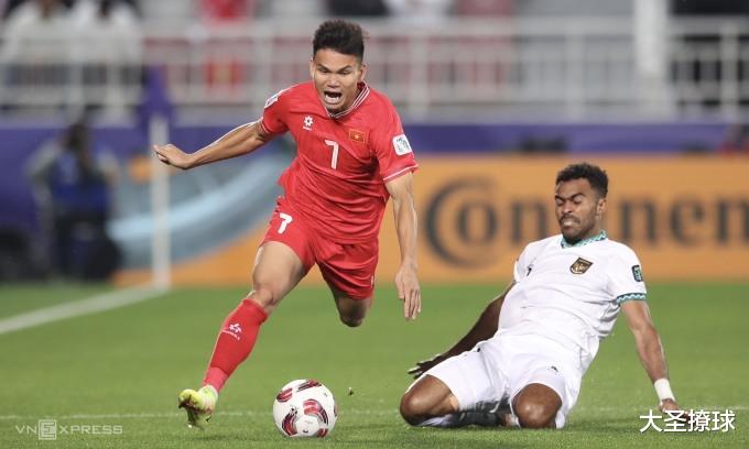 印尼队征召10位归化球员参加与越南队的世预赛(4)