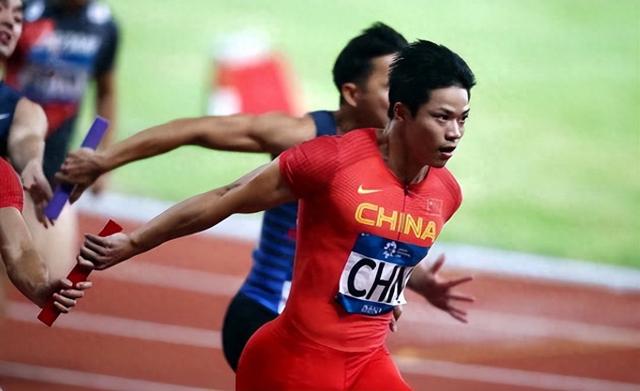 美国训练赛苏炳添100米首秀10秒50惹关注 接力赛中国队38秒28夺冠(1)