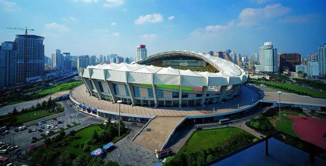 官方：上港新赛季将更换主场，入座人数减少5万中超三豪门主场全换(3)