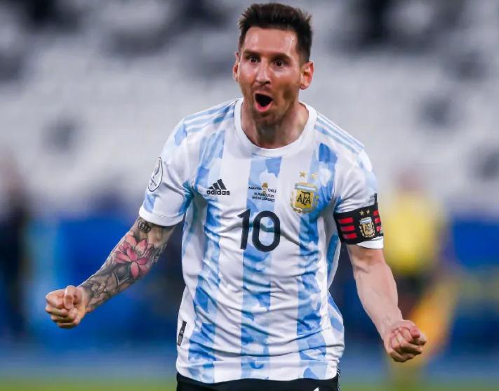 恭喜梅西！阿根廷挖出神锋，单场6球瓜帅笑了，助球王世界杯封神(3)
