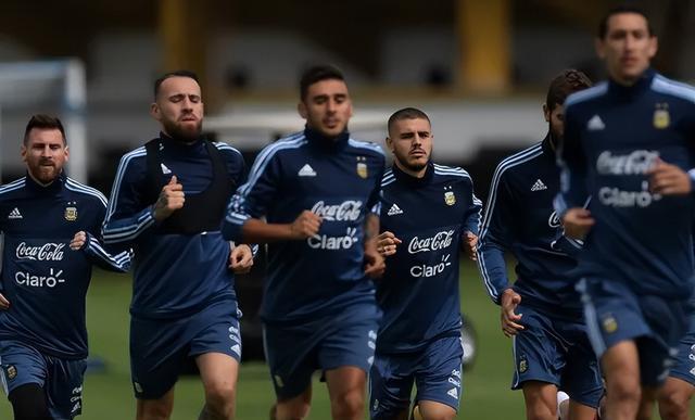 重头戏！梅西率领阿根廷迎战欧洲冠军，37岁传奇球星将在赛后退役(4)