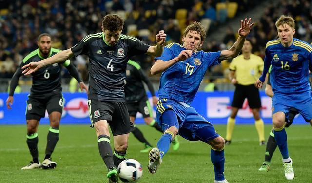 荷兰进攻组合风生水起，冰岛U21表现上升，乌克兰痛失世界杯名额(6)