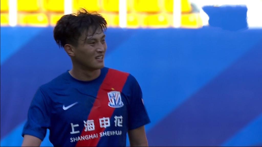 到手的三分没了，申花后卫两场酿丢球，点球该给刘若钒，队长受伤(2)
