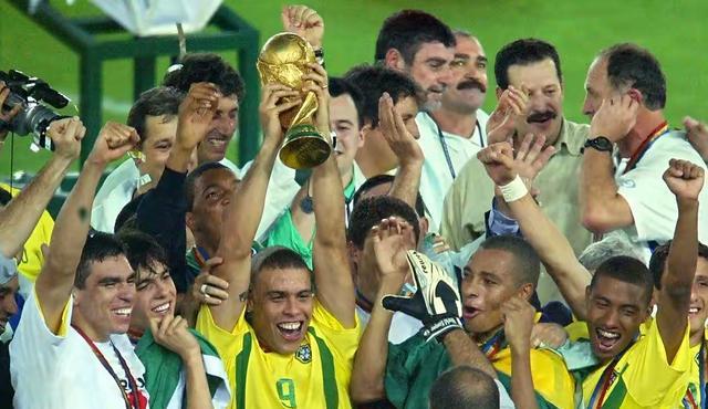 除了巴西，世界足坛只有一个球队，每次世界杯预选赛都能过关