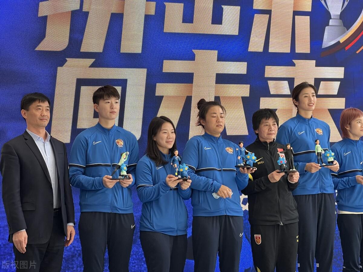 中超4消息！亚预赛更新积分榜，申花目标保级，上海女足为国养士(3)
