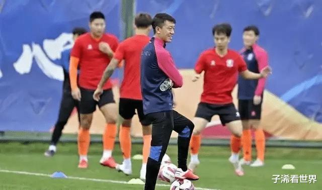 激动！中国足球传来好消息：足协做出正确决定，球迷振奋(4)