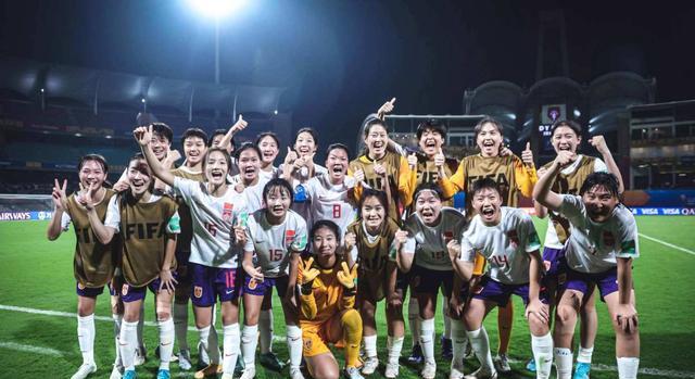 中国女足U17即将解散，球员要各回各队，是否应当保留？(7)