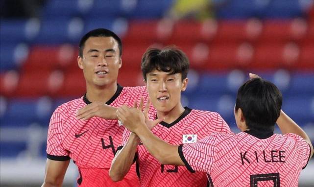 恒大旧将重伤！最后一刻落选韩国世界杯名单，本人心碎：4年汗水白流(3)