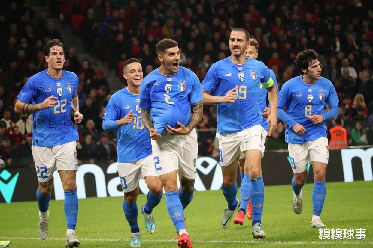 给球迷添堵，意大利将在世界杯开幕日踢友谊赛，有提议适当学国足(2)