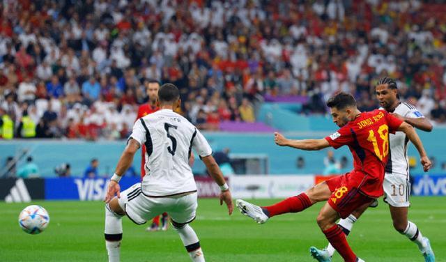 世界杯第8日综述：比利时队爆冷输球，德国出线形势岌岌可危