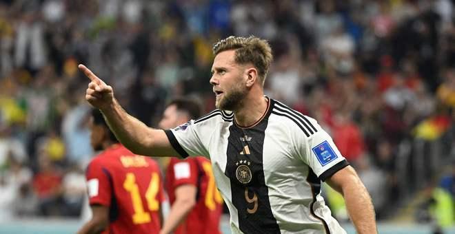 世界杯2场78分钟进2球，比埃尔霍夫附体！29岁的他身价德国队最低(7)