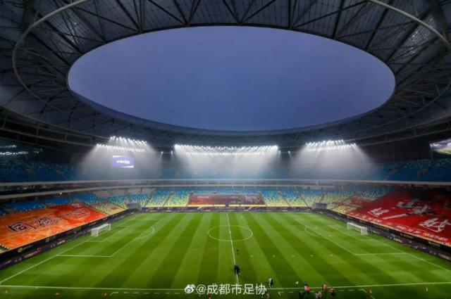 成都蓉城将迎凤凰山首秀冲亚冠 3万观众可入场