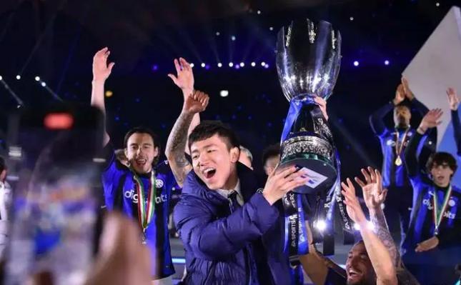 击败AC米兰获得超级杯冠军，张康阳的国际米兰能拿多少奖金？(4)