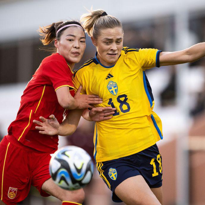 四场热身赛，中国女足看到了和欧洲的差距，也找到了方向(1)