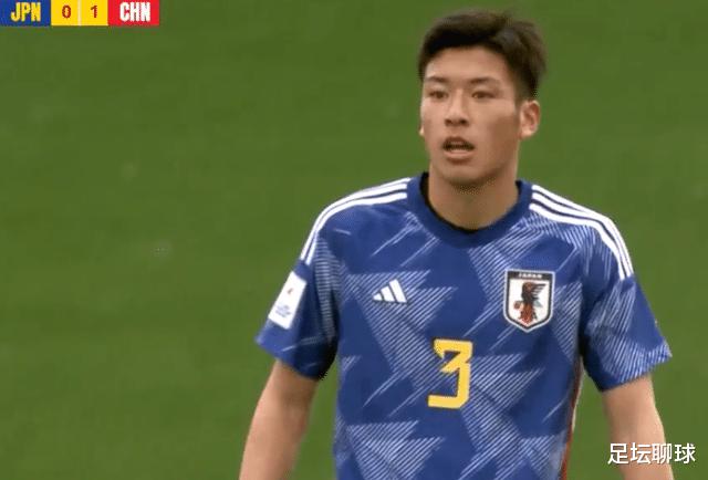 开场6分钟破门！中国男足轰亚洲杯首球，打懵日本，球迷热议：泪目了(3)