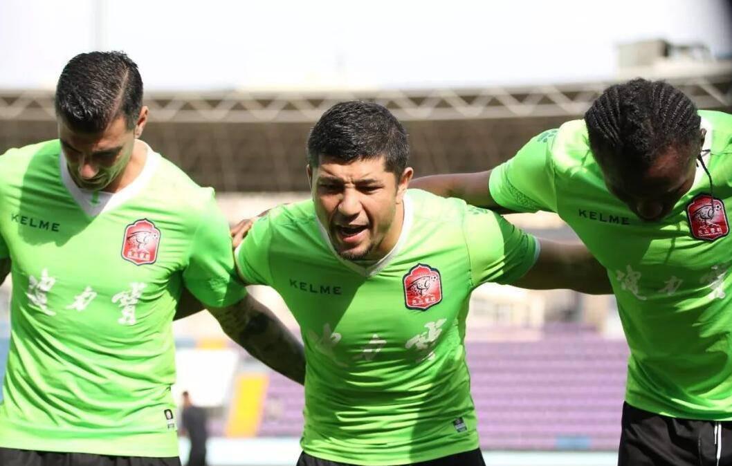 新疆足球是中国足球未来崛起的希望 曼城名宿孙继海立功了！(5)
