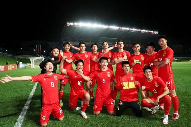 加时赛1-3！U20中国队虽败犹荣！战至最后一刻，未来可期加油青年
