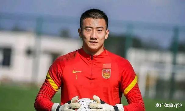 中国男足亚运队1: 3完败于韩国，巩韩症和技不如人需要坦然面对(4)