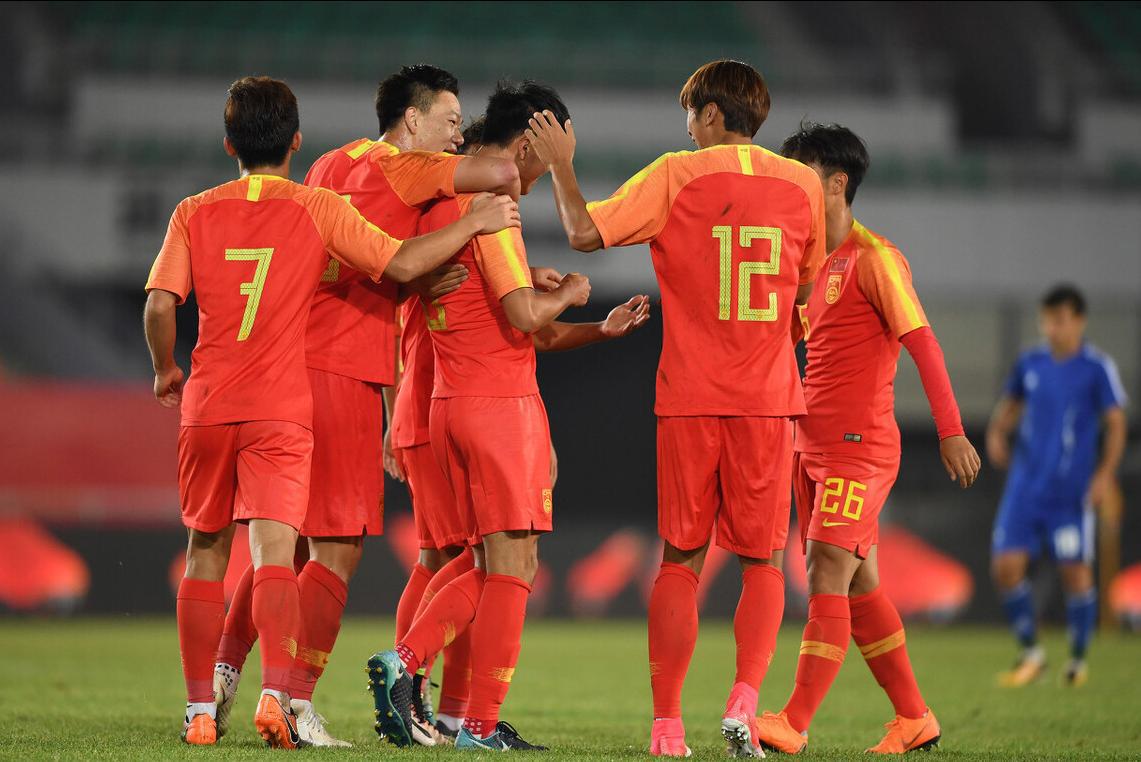 中国队90分钟飙1球倒下，亚洲第2爆发40分钟3球，成耀东1-3又输(4)