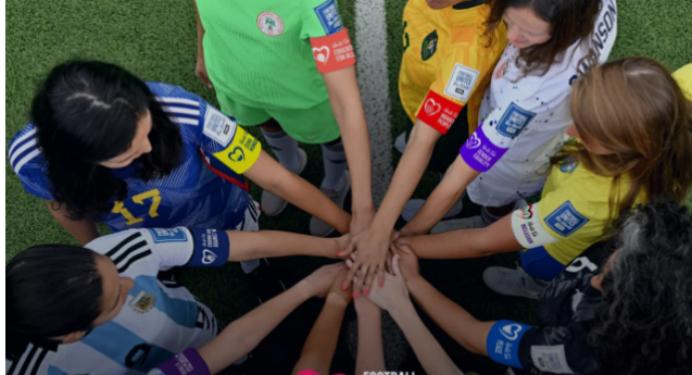足球让世界团结在一起国际足联在女足世界杯上强调社会事业(1)