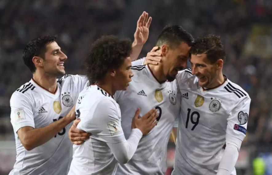 世界足坛当中，德国足球为何被誉为德国战车？(2)