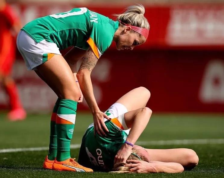   32強巡礼5
爱尔兰女足世界排名第24位，本届八支首次亮相世界杯球队之一，
(6)