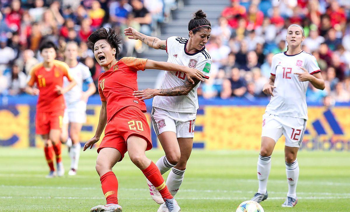 中国女足迎来世界杯首战，佐加顿斯有硬仗能力，埃尔夫斯堡进攻强(3)