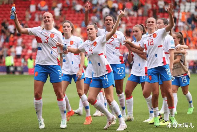 女足世界杯荷兰VS葡萄牙：世界杯亚军迎首秀，荷兰能否取首胜？(2)