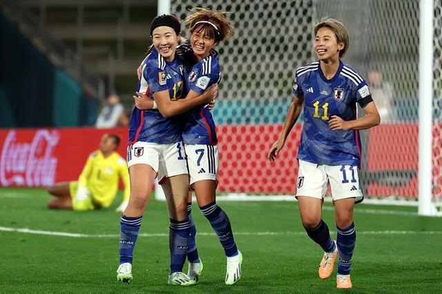 女足世界杯：日本5-0赞比亚，宫泽日向双响，田中美南1球1助攻(2)