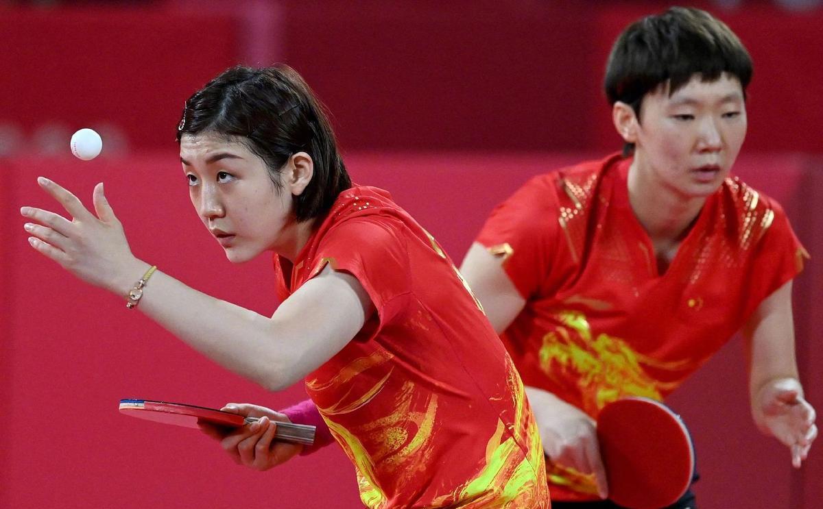 丁宁双打出战引发热议，中国女乒世界杯告捷，奥运前景稳定？(5)